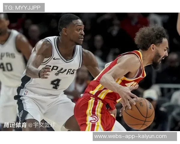 马刺与爵士激战正酣双方球员全力以赴争夺胜利荣耀